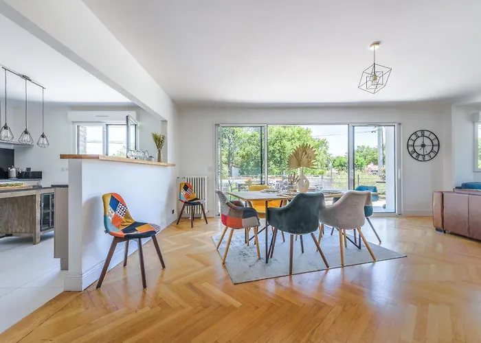 Violette - Piscine Privee *