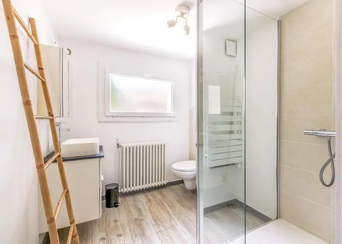 Violette - Piscine Privee